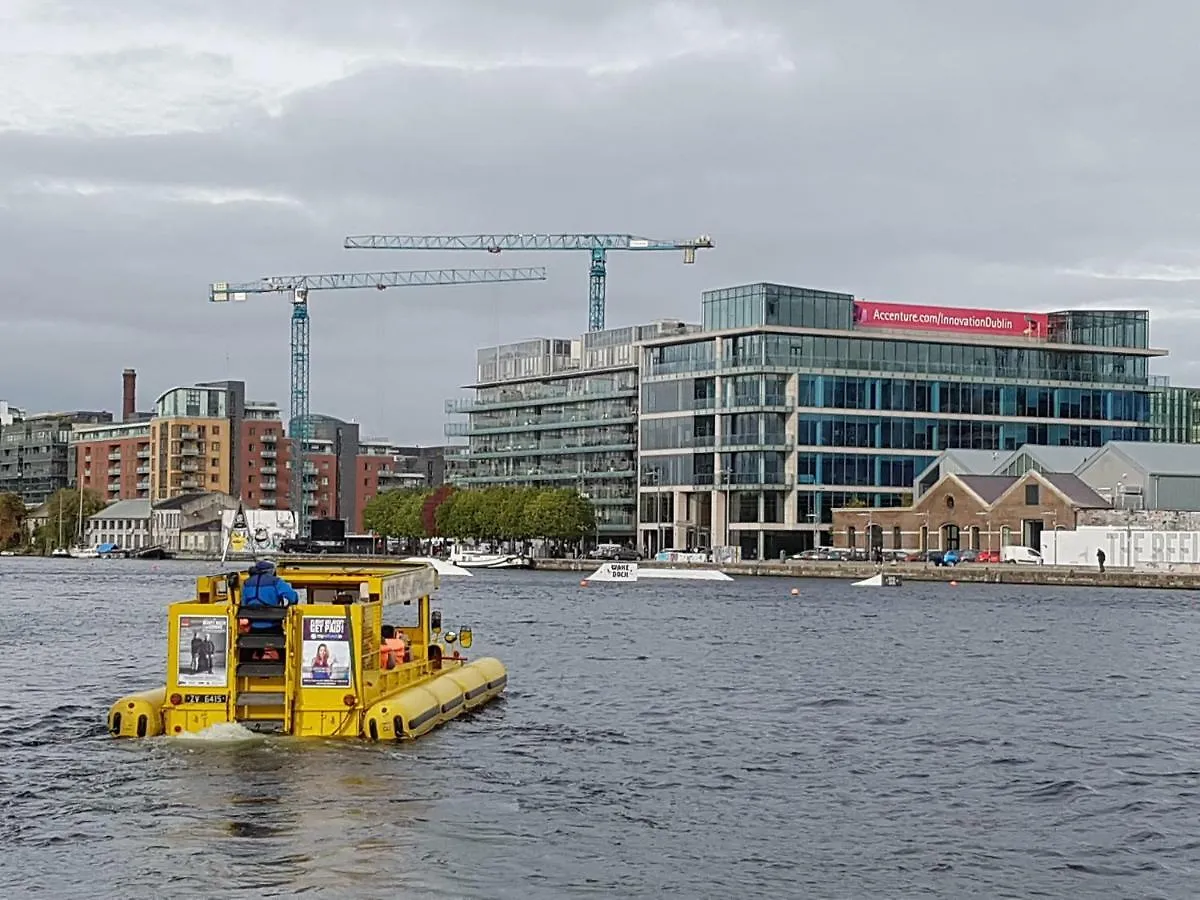 Grand Canal Dock Luxury Entire Home Dublin Holiday home